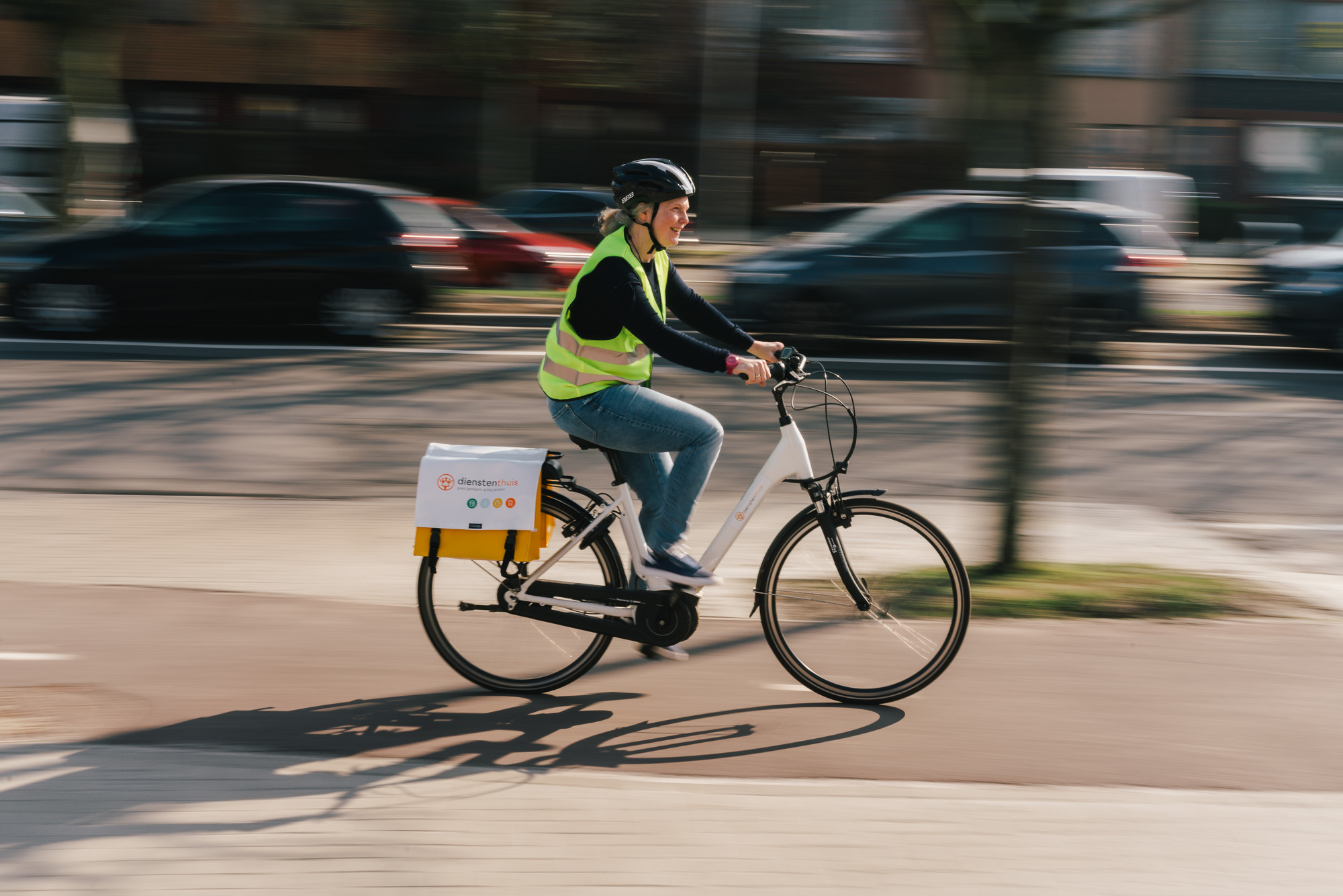 Dienstenthuis zet verder mobiliteit en breidt haar fietsaanbod aan medewerkers uit met pechverhelping - Dienstenthuis